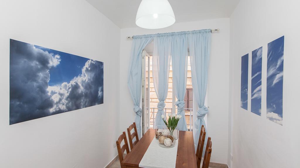 Arenula Balcony Apartment Рим Екстериор снимка