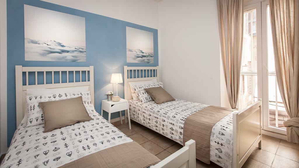 Arenula Balcony Apartment Рим Екстериор снимка